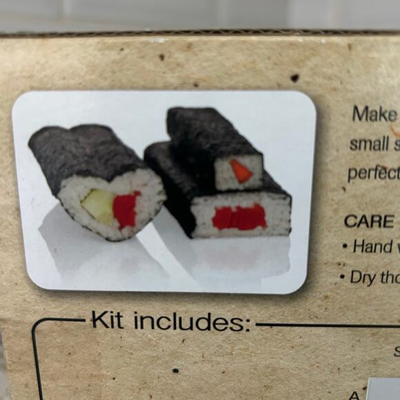 Sushi making Kit- 3 molds, spatula, rice paddle‎ and instructions - Picture 3 of 4